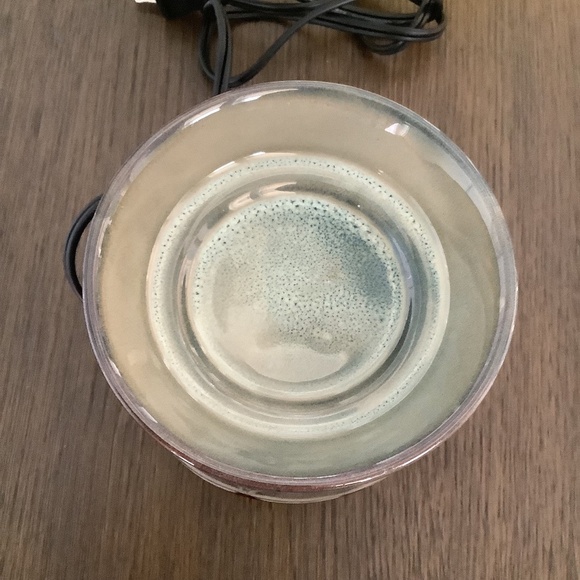 NEW Scentsy Warmer In Charlemagne Authentic - Picture 12 of 15